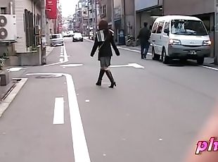 Wild street sharking video featuring a sexy Japanese girl